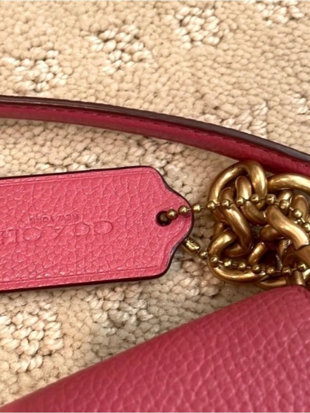Coach Pink Leather Turnlock Crossbody Clutch - Picture 6 of 9